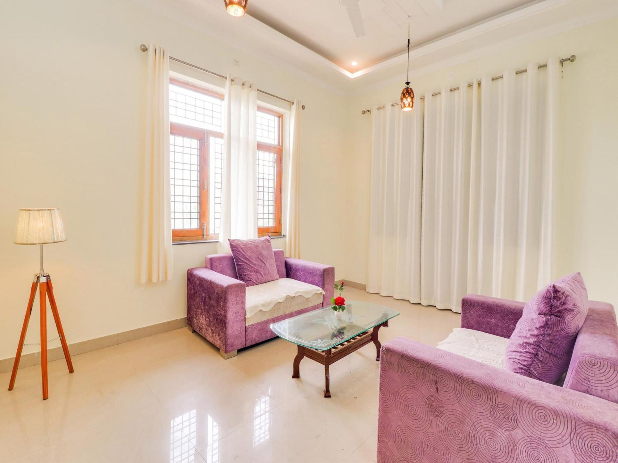 Hotel O Regal إندور المظهر الخارجي الصورة